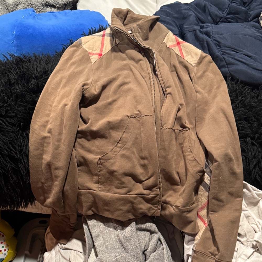 90s Burberry zip top